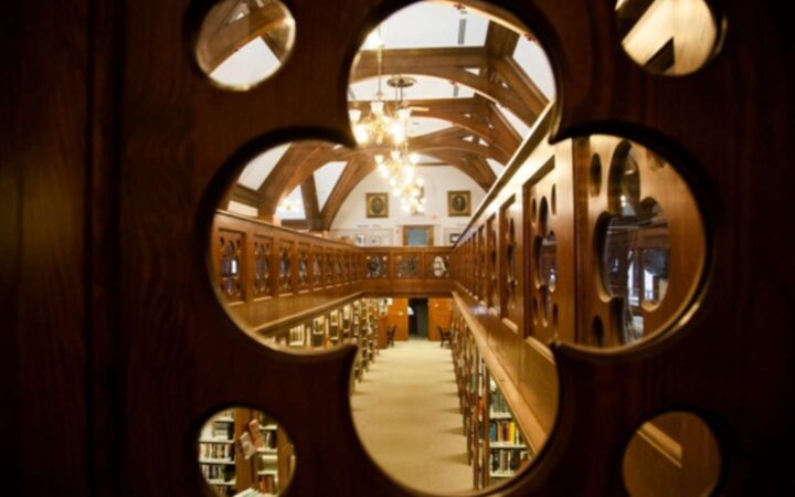 The library mezzanine taken through an opening in the railing